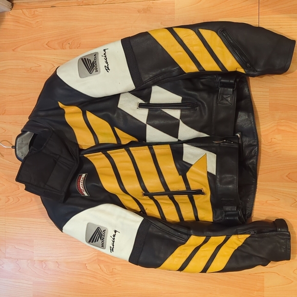 Leather motorcycle jacket - Picture 1 of 6
